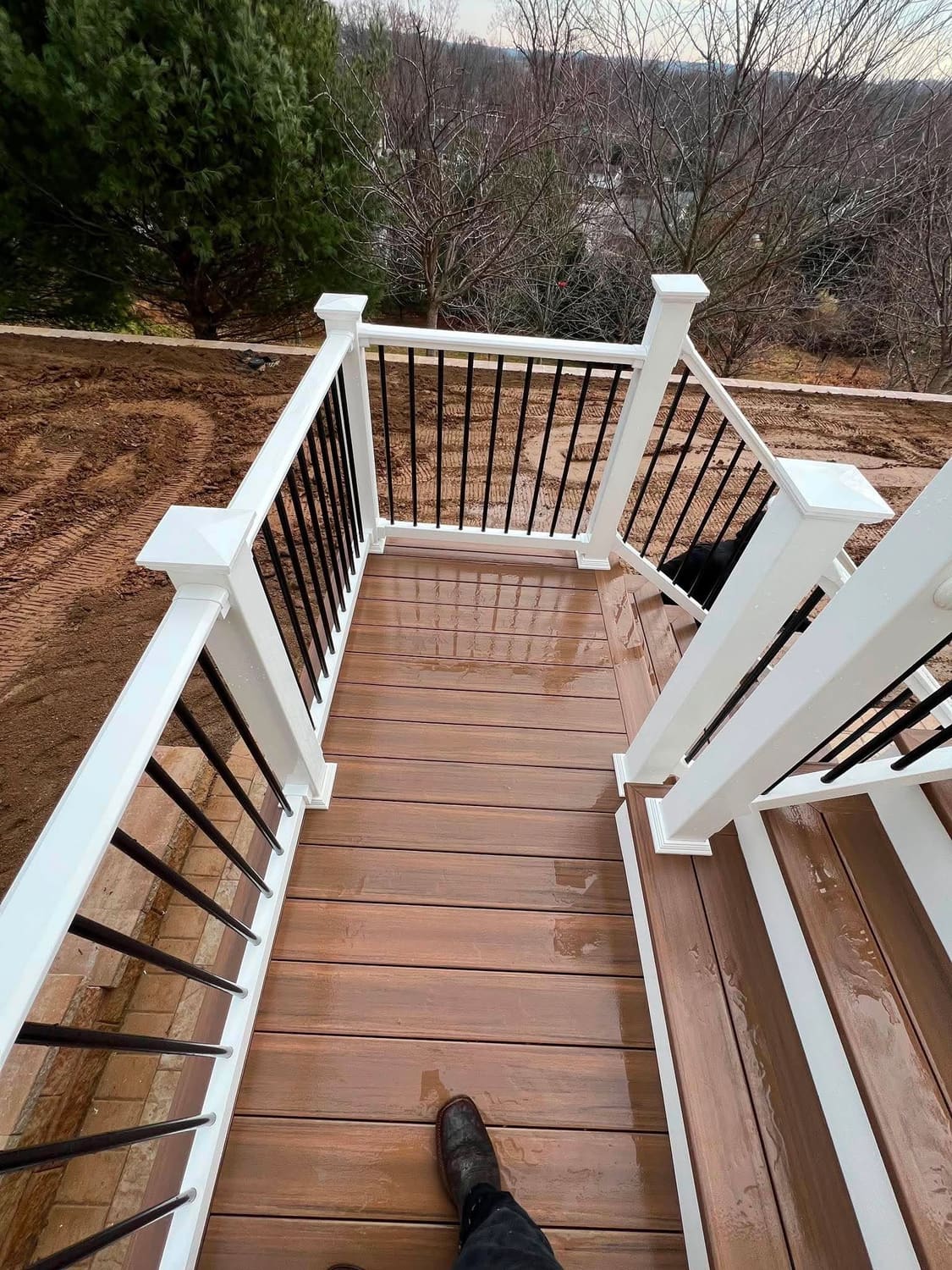 Composite deck